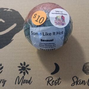 Sensual Bath Bomb - Red and Green